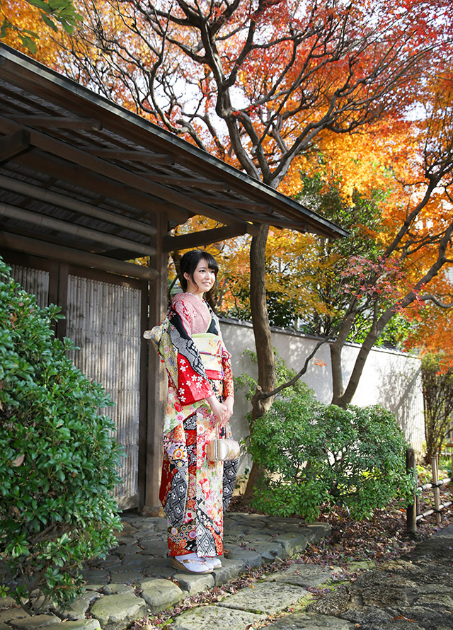 さいたま市大宮のフォトスタジオラヴューでは秋のロケーション撮影が大変人気です。