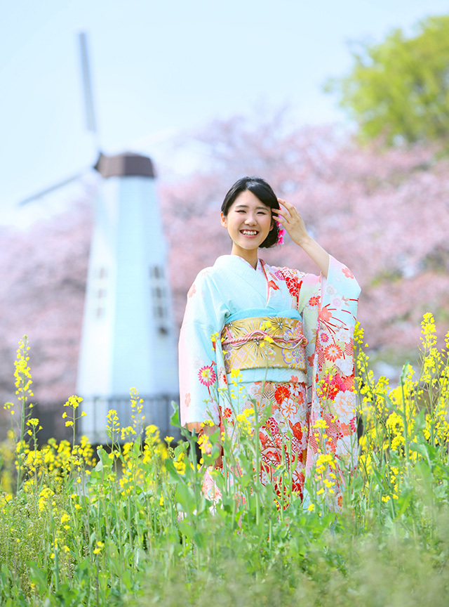 さいたま市大宮のフォトスタジオラヴューでは菜の花でのロケーション撮影も人気です